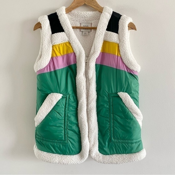 Bdg Vibrant Green Nylon Sherpa V Neck Winter Zip Vest - Picture 5 of 14